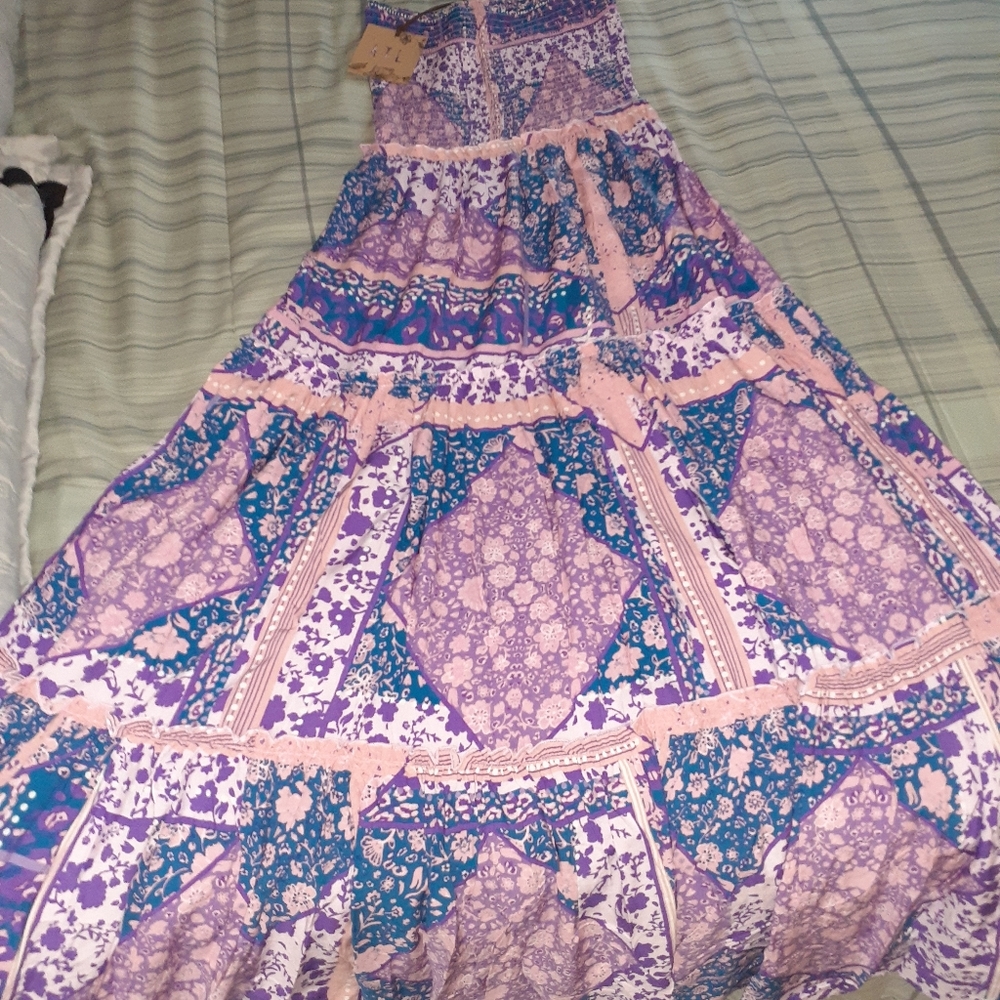 NWT beautiful Summer dress
